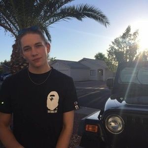 Meet your Posher, Mitchell